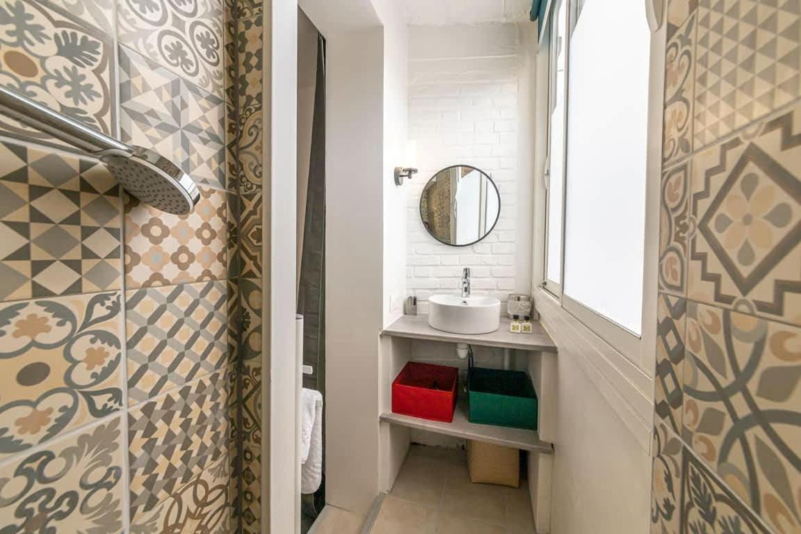 L'Echapee- Bel Appartement Renove Et Proche Gare Rennes Exteriör bild